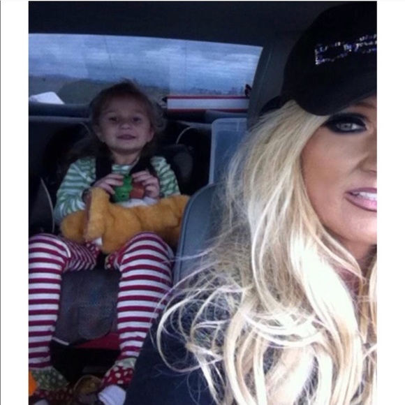 #2 ♥️Meet Your Posher, Melinda♥️Posh Ambassador♥️ - Picture 8 of 10